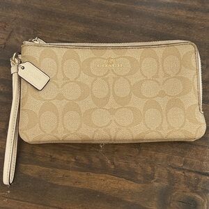 Coach Signature Double Zip Wallet/Wristlet (8.5”L x 4.5”H x 1.25”W)(#F54057)